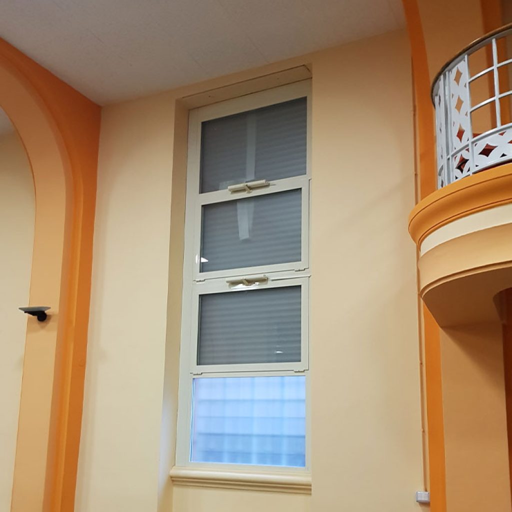 lavoro-eseguito-sostituzione-dei-serramenti-in-alluminio-a-milano.