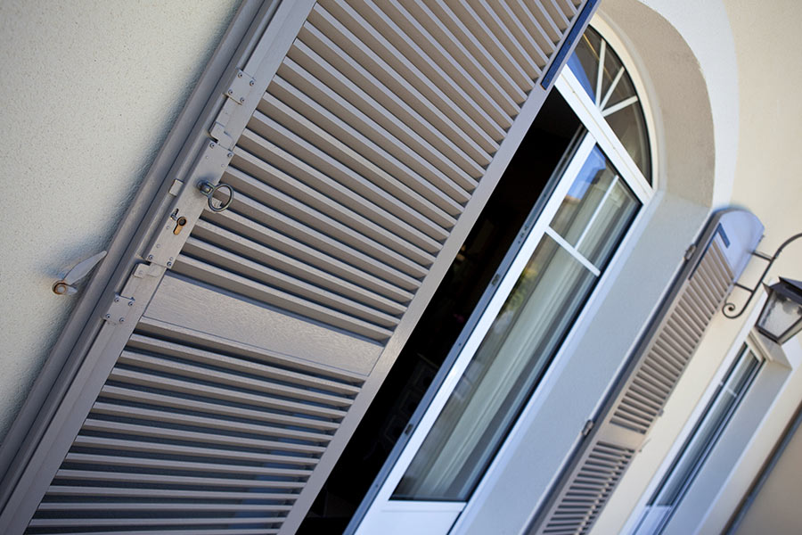persiana in alluminio cosmecser