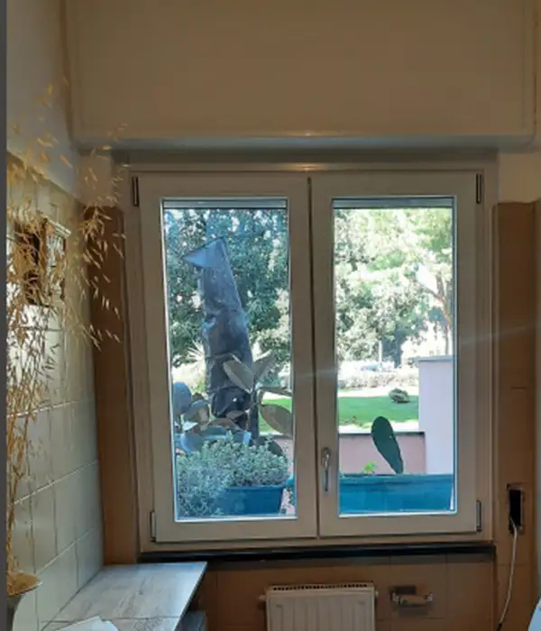 serramento-pvc-maniglia-ribassata-barriere-architettoniche serramento-pvc-maniglia-ribassata-barriere-architettoniche